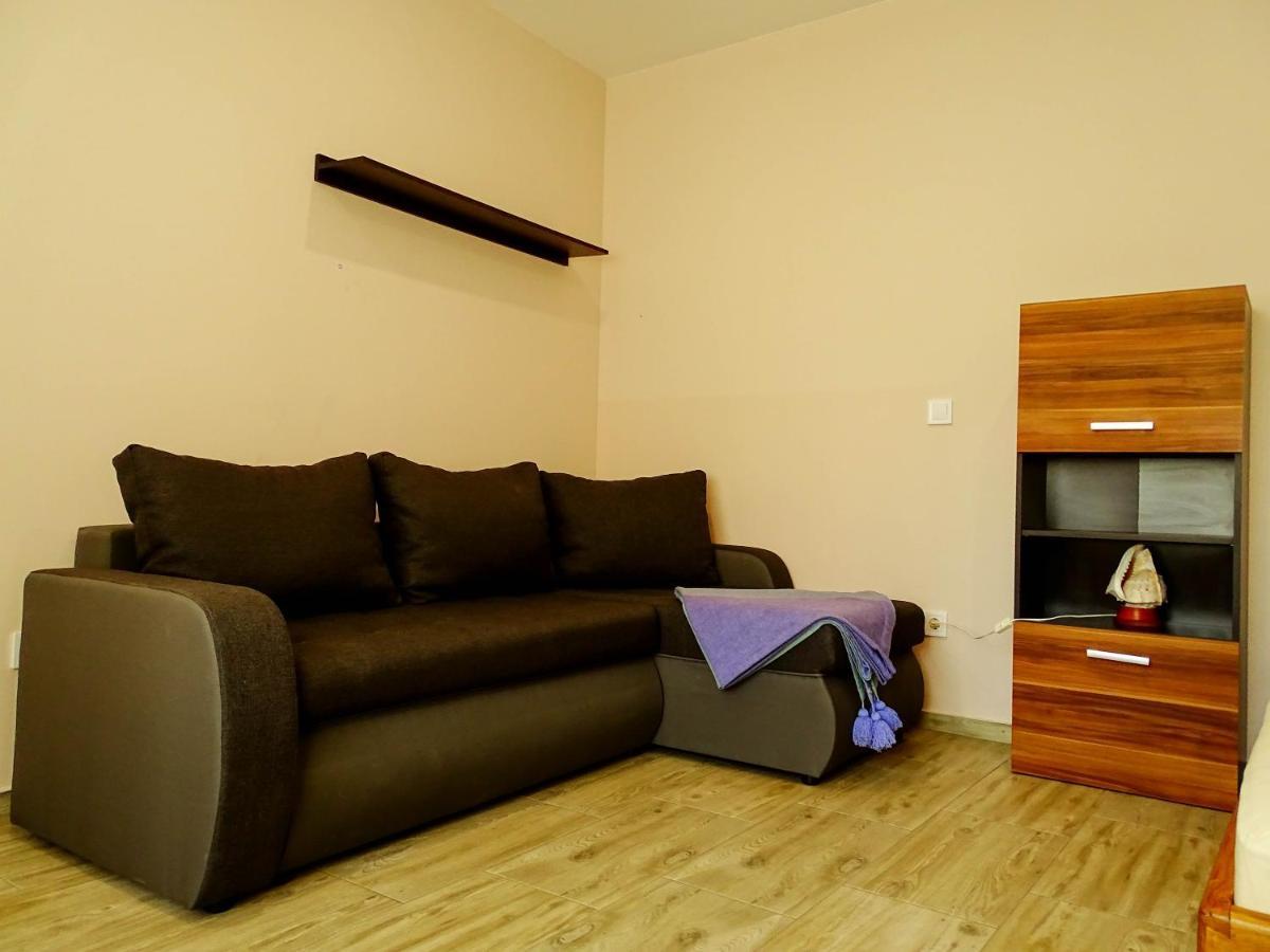 Eddy Apartman Еґер Екстер'єр фото